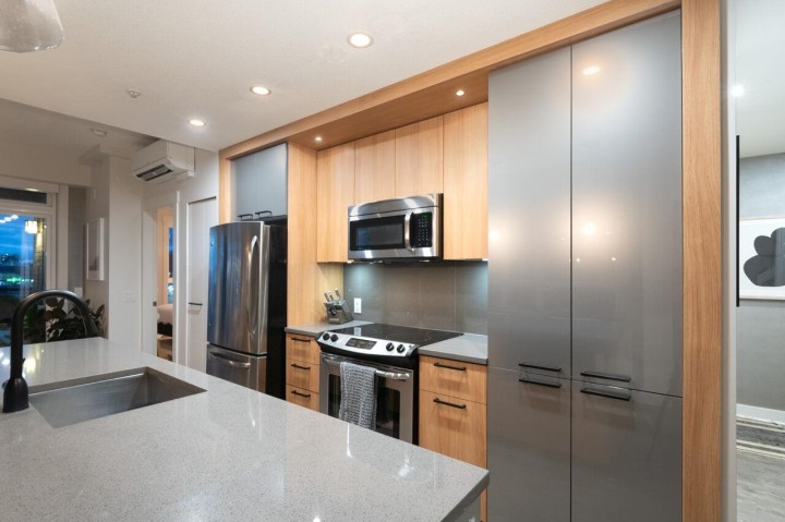 Photo 25 at 417 - 733 W 14th Street, Mosquito Creek, North Vancouver