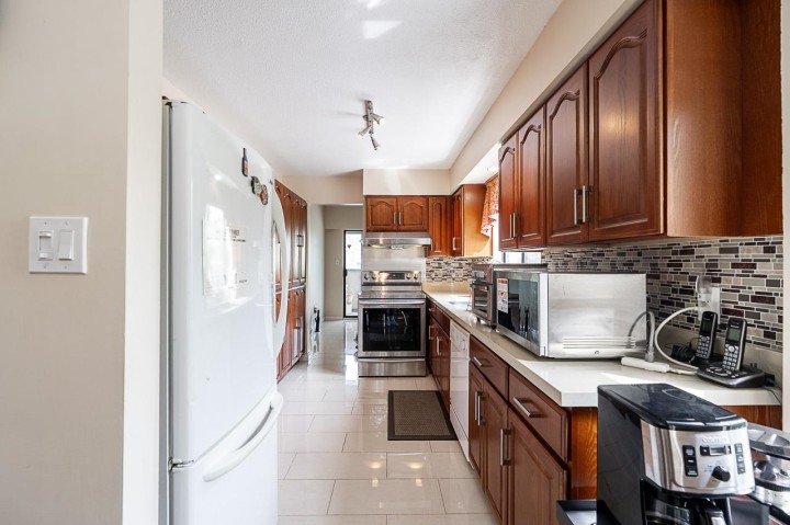 Photo 15 at 6496 Quebec Street, Main, Vancouver East