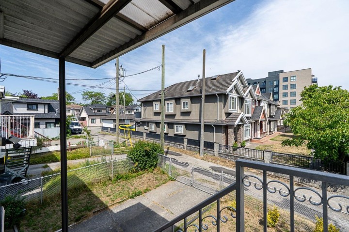 Photo 21 at 6496 Quebec Street, Main, Vancouver East