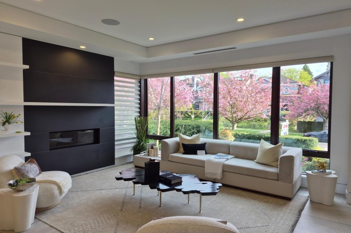 Photo 4 at 3953 W 21st Avenue, Dunbar, Vancouver West
