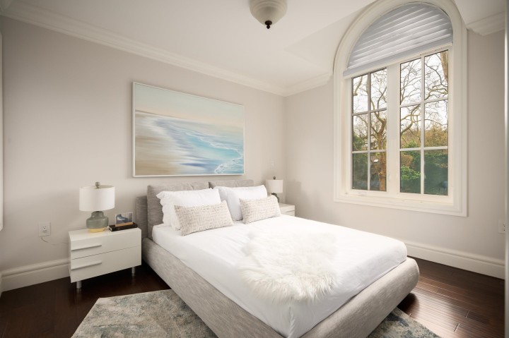 Photo 25 at 3955 W Broadway, Point Grey, Vancouver West