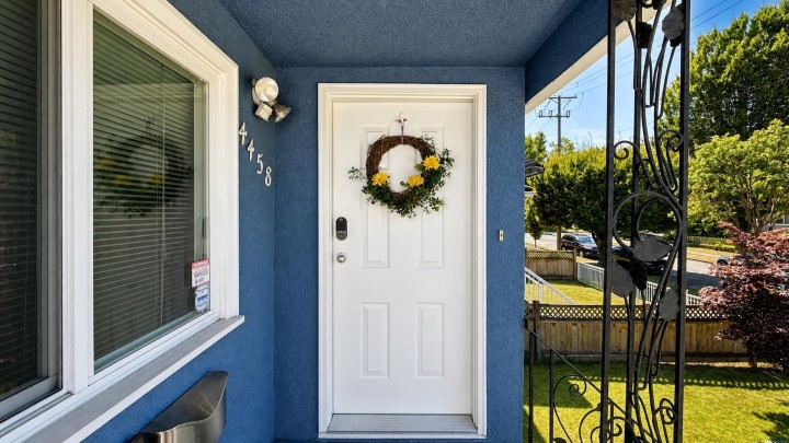 Photo 5 at 4458 Skeena Street, Renfrew Heights, Vancouver East