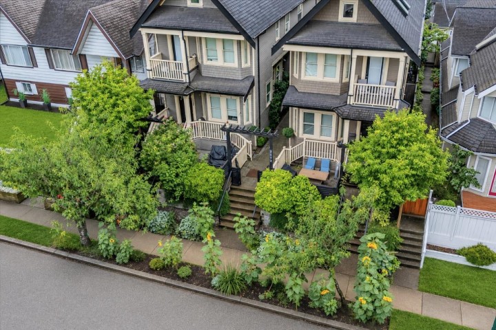 Photo 22 at 2 - 1136 E Pender Street, Strathcona, Vancouver East