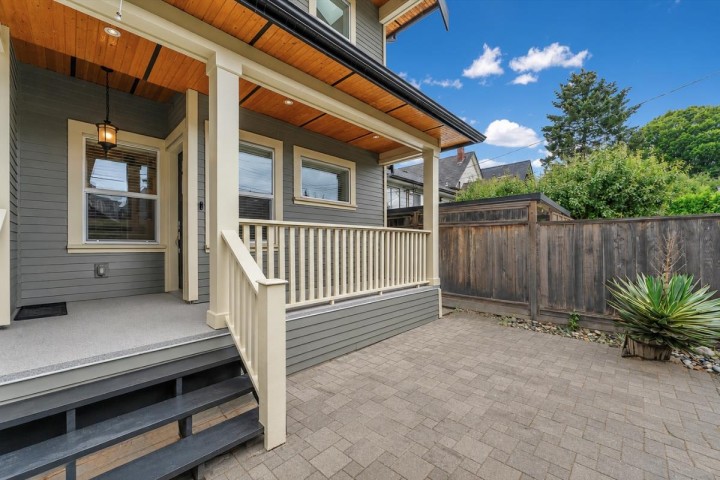 Photo 25 at 2 - 1136 E Pender Street, Strathcona, Vancouver East