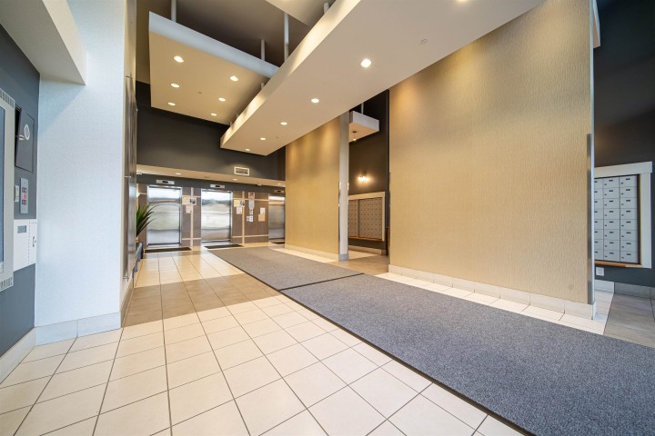 Photo 6 at 2009 - 5380 Oben Street, Collingwood VE, Vancouver East