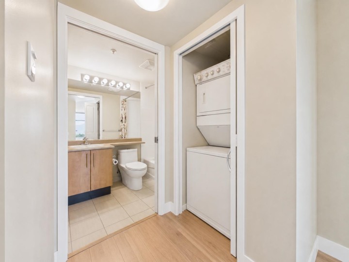 Photo 17 at 2009 - 5380 Oben Street, Collingwood VE, Vancouver East