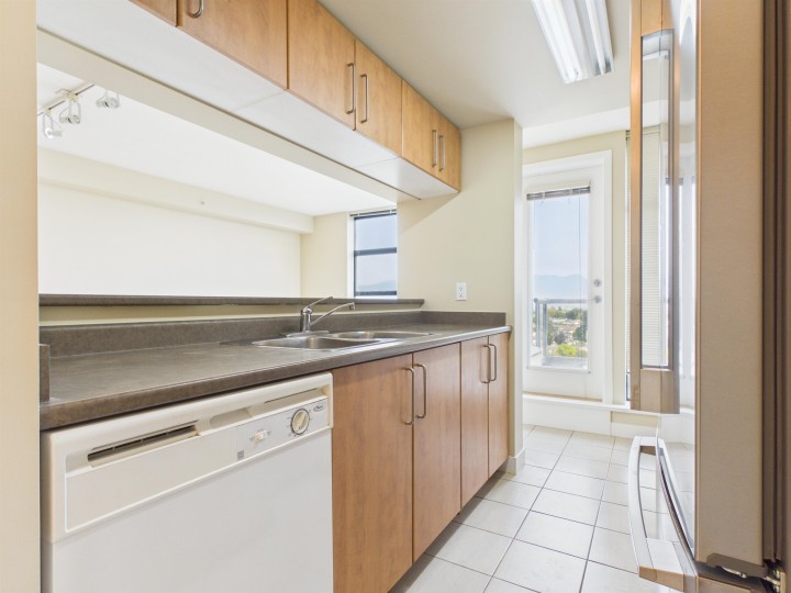 Photo 16 at 2009 - 5380 Oben Street, Collingwood VE, Vancouver East