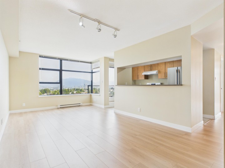 Photo 12 at 2009 - 5380 Oben Street, Collingwood VE, Vancouver East