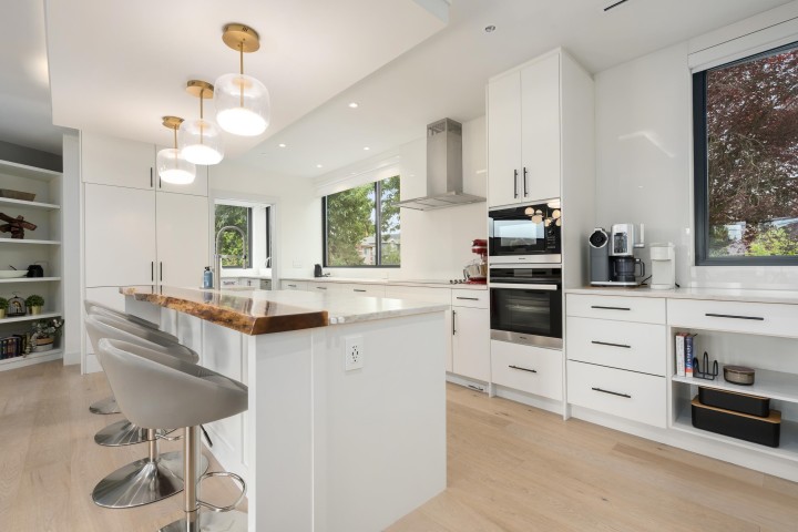 Photo 5 at 7380 Ashburn Street, Fraserview VE, Vancouver East