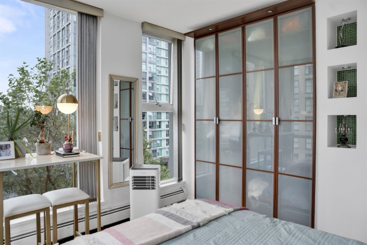 Photo 24 at 905 - 1008 Cambie Street, Yaletown, Vancouver West
