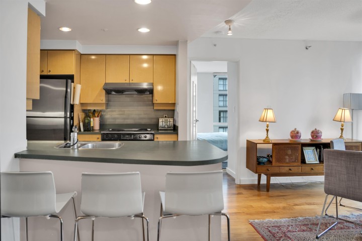 Photo 14 at 905 - 1008 Cambie Street, Yaletown, Vancouver West