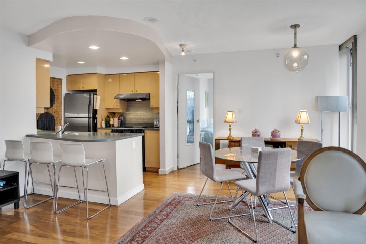 Photo 15 at 905 - 1008 Cambie Street, Yaletown, Vancouver West