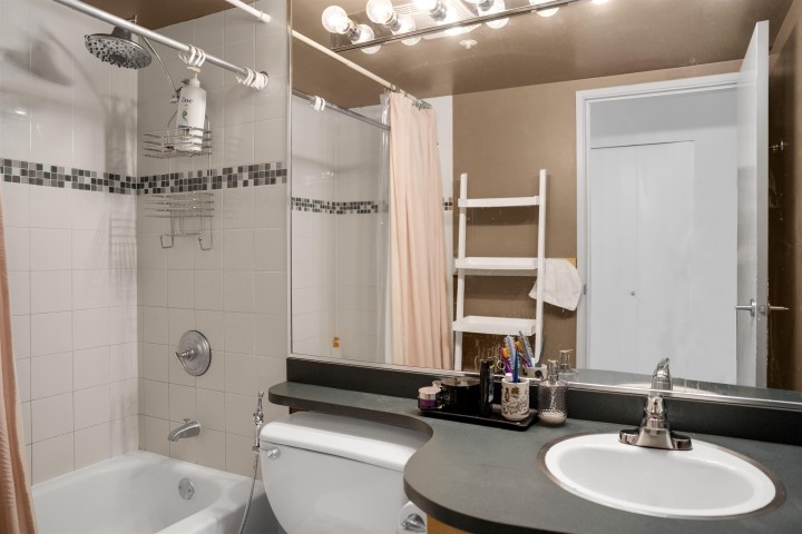 Photo 21 at 905 - 1008 Cambie Street, Yaletown, Vancouver West