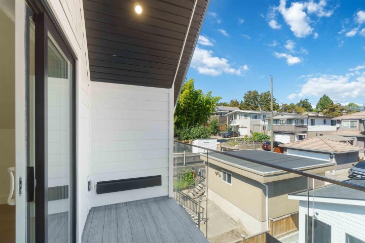 Photo 27 at 2 - 3271 E Georgia Street, Renfrew VE, Vancouver East