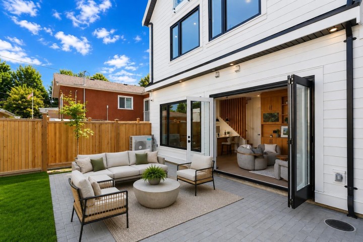 Photo 28 at 2 - 3271 E Georgia Street, Renfrew VE, Vancouver East