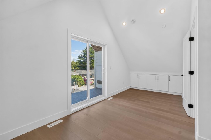 Photo 24 at 2 - 3271 E Georgia Street, Renfrew VE, Vancouver East