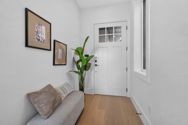Photo 15 at 2 - 3271 E Georgia Street, Renfrew VE, Vancouver East