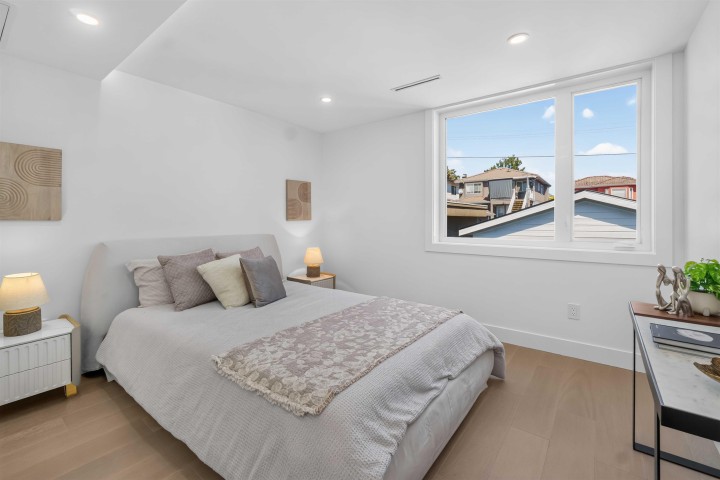 Photo 19 at 2 - 3271 E Georgia Street, Renfrew VE, Vancouver East