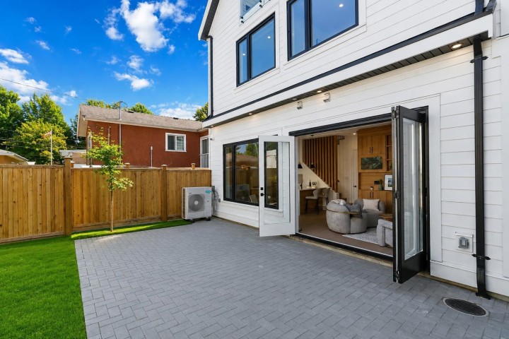 Photo 29 at 2 - 3271 E Georgia Street, Renfrew VE, Vancouver East