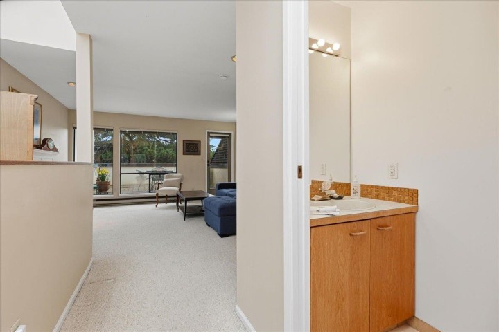 Photo 11 at 6 - 5730 Carnarvon Street, Kerrisdale, Vancouver West