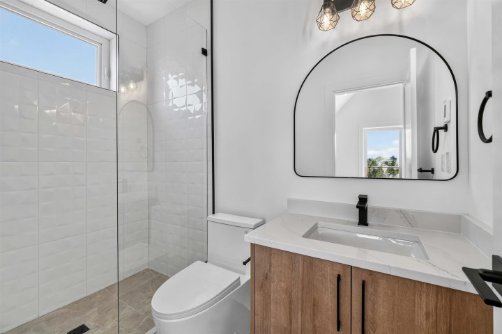 Photo 22 at 1 - 3271 E Georgia Street, Renfrew VE, Vancouver East