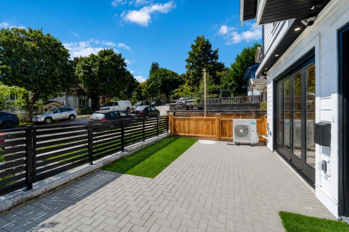 Photo 25 at 1 - 3271 E Georgia Street, Renfrew VE, Vancouver East