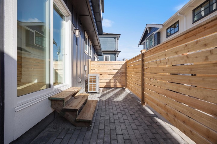 Photo 24 at 3 - 550 Kaslo Street, Renfrew VE, Vancouver East