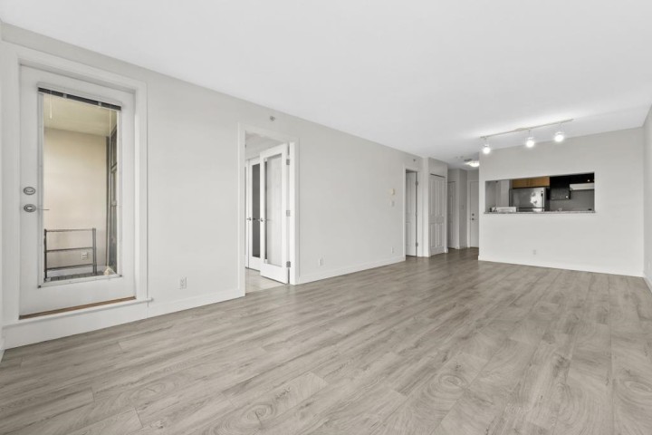 Photo 5 at 808 - 5380 Oben Street, Collingwood VE, Vancouver East
