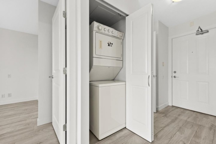 Photo 9 at 808 - 5380 Oben Street, Collingwood VE, Vancouver East