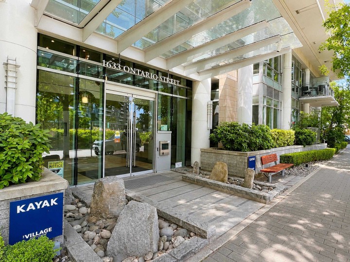 Photo 33 at 406 - 1633 Ontario Street, False Creek, Vancouver West