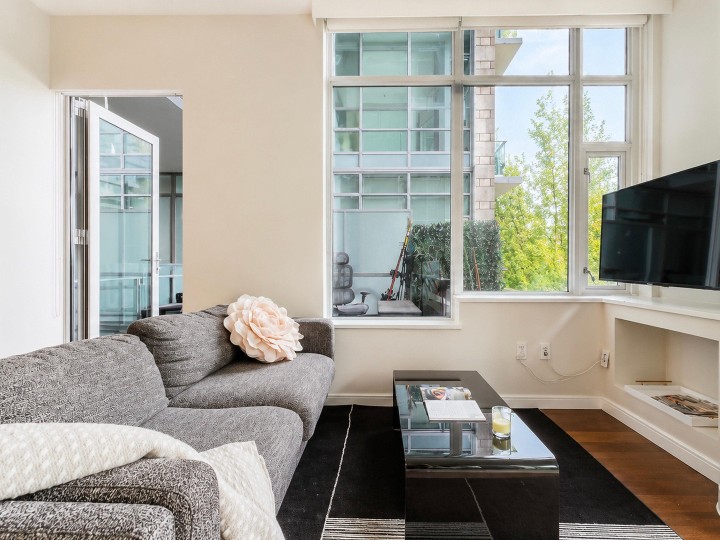 Photo 11 at 406 - 1633 Ontario Street, False Creek, Vancouver West