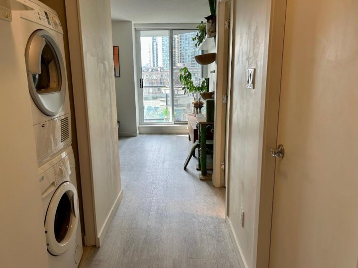 Photo 16 at 809 - 1212 Howe Street, Downtown VW, Vancouver West