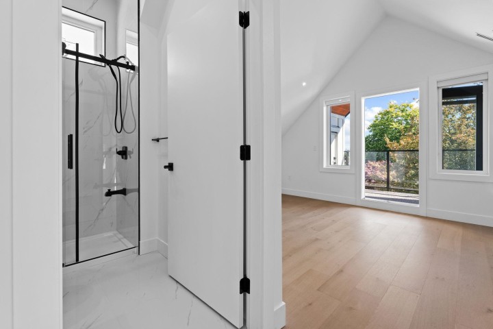 Photo 24 at 1 - 4463 Walden Street, Main, Vancouver East