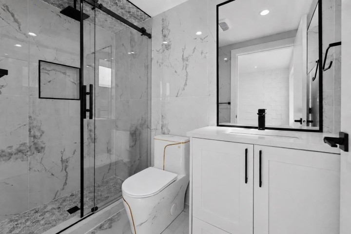 Photo 15 at 1 - 4463 Walden Street, Main, Vancouver East