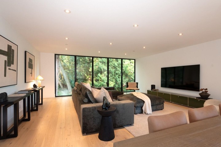 Photo 6 at 4181 Rose Crescent, Sandy Cove, West Vancouver