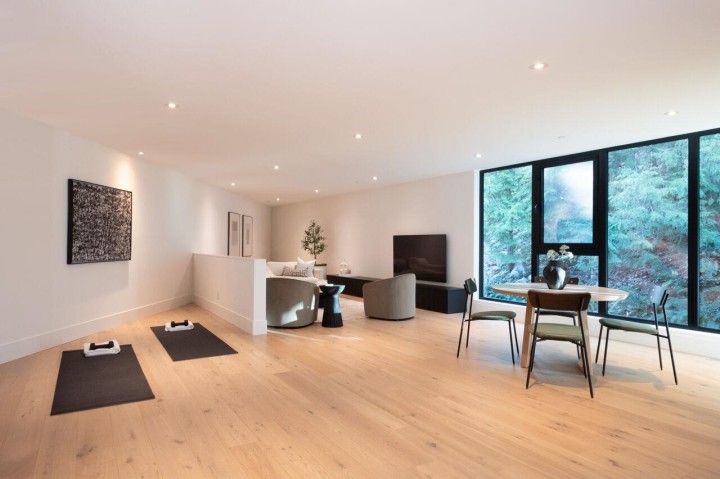 Photo 36 at 4181 Rose Crescent, Sandy Cove, West Vancouver