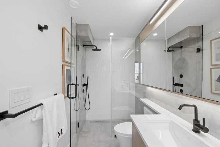Photo 16 at 2617 Carolina Street, Mount Pleasant VE, Vancouver East