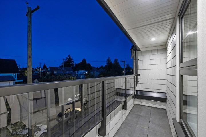 Photo 26 at 2617 Carolina Street, Mount Pleasant VE, Vancouver East