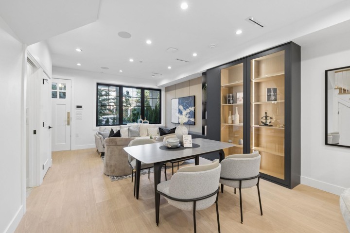 Photo 9 at 2617 Carolina Street, Mount Pleasant VE, Vancouver East