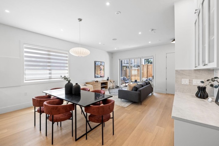 Photo 13 at A - 4258 Sophia Street, Main, Vancouver East