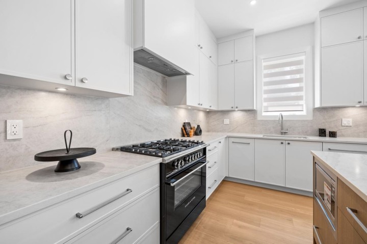 Photo 16 at A - 4258 Sophia Street, Main, Vancouver East