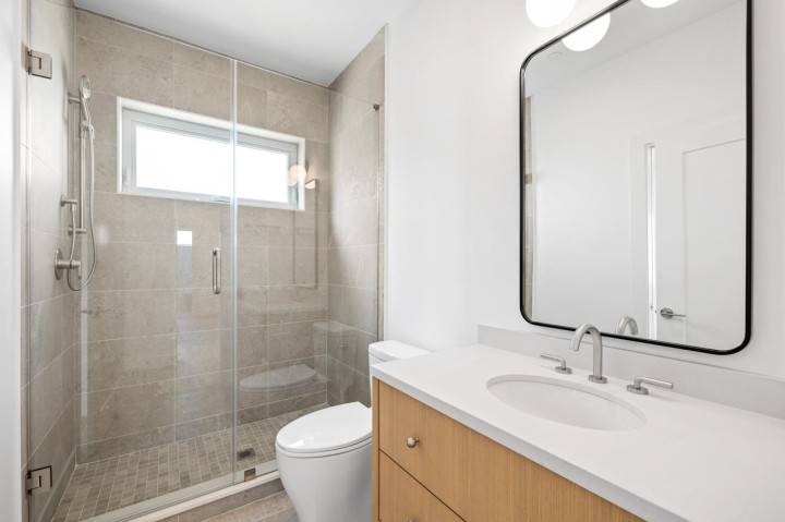 Photo 33 at A - 4258 Sophia Street, Main, Vancouver East
