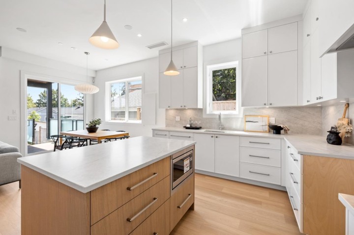 Photo 15 at B - 4258 Sophia Street, Main, Vancouver East