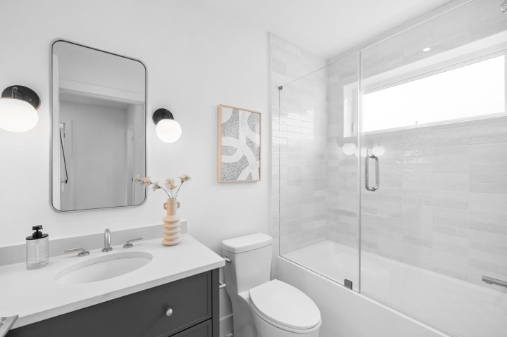 Photo 34 at A - 4260 Sophia Street, Main, Vancouver East