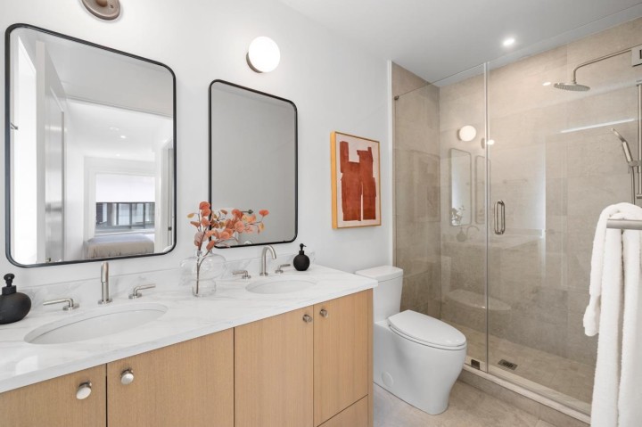 Photo 19 at B - 4260 Sophia Street, Main, Vancouver East