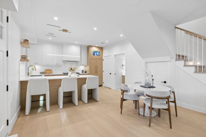 Photo 9 at 588 E 10th Avenue, Mount Pleasant VE, Vancouver East