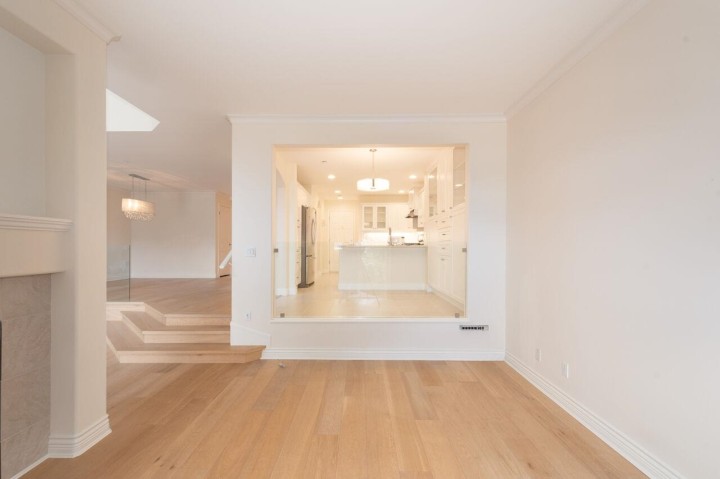 Photo 11 at 43 Point Terrace, Furry Creek, West Vancouver