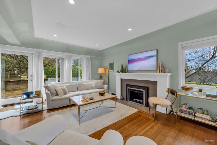 Photo 3 at 1220 Braeside Street, Sentinel Hill, West Vancouver