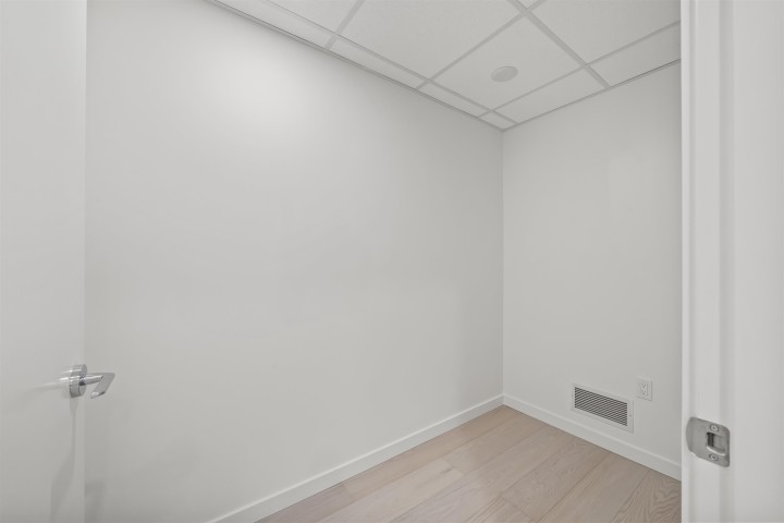 Photo 16 at 702 - 8415 Granville Street, S.W. Marine, Vancouver West