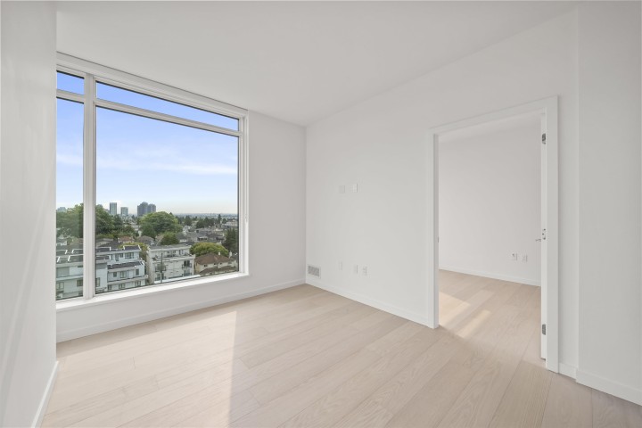 Photo 10 at 702 - 8415 Granville Street, S.W. Marine, Vancouver West